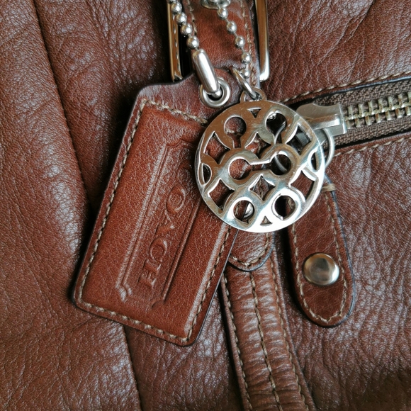 Coach Purse - Picture 7 of 9